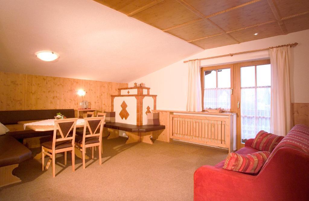 Gstreinhof Langenfeld Room photo